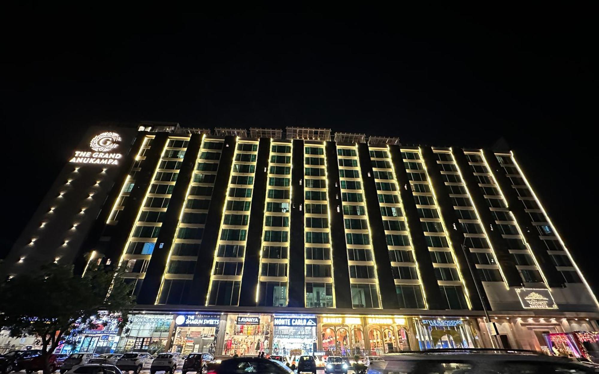 Richi-Rich Aparthotel Divisione di Divisione di Jaipur Esterno foto